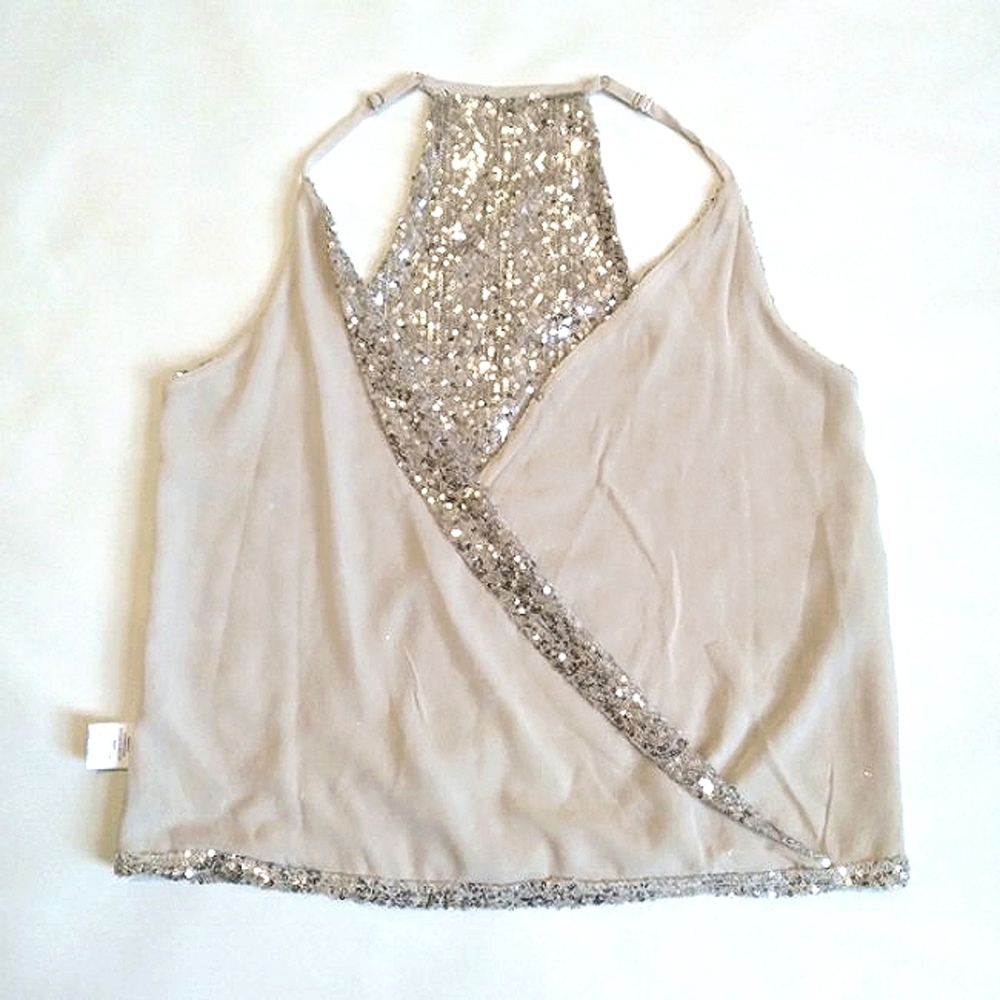 love on a hanger Silver Sequin V-Neck Camisole - Picture 6 of 15